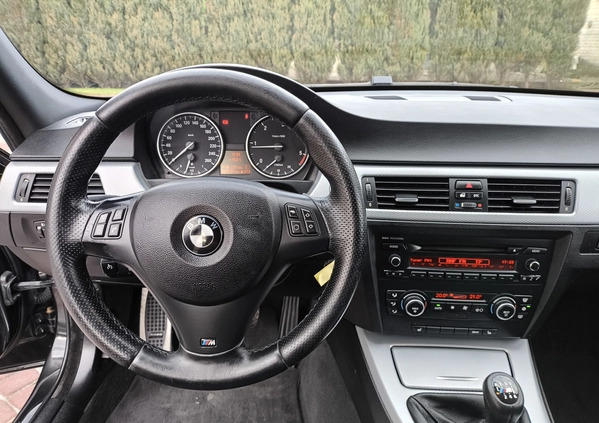 BMW Seria 3 cena 32900 przebieg: 265000, rok produkcji 2009 z Złocieniec małe 781